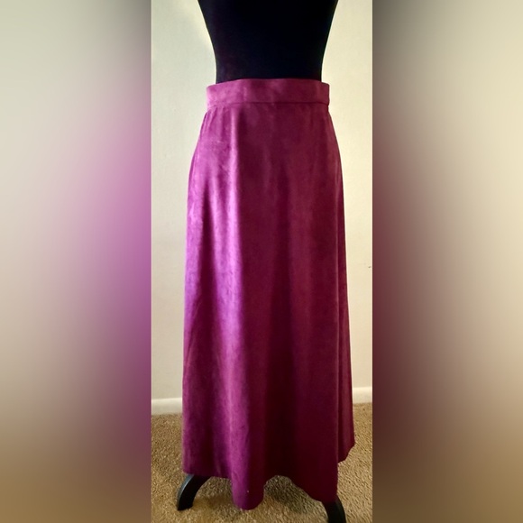 89th & Madison faux suede wine maroon deep red midi/maxi swing skirt large EUC - Picture 2 of 8